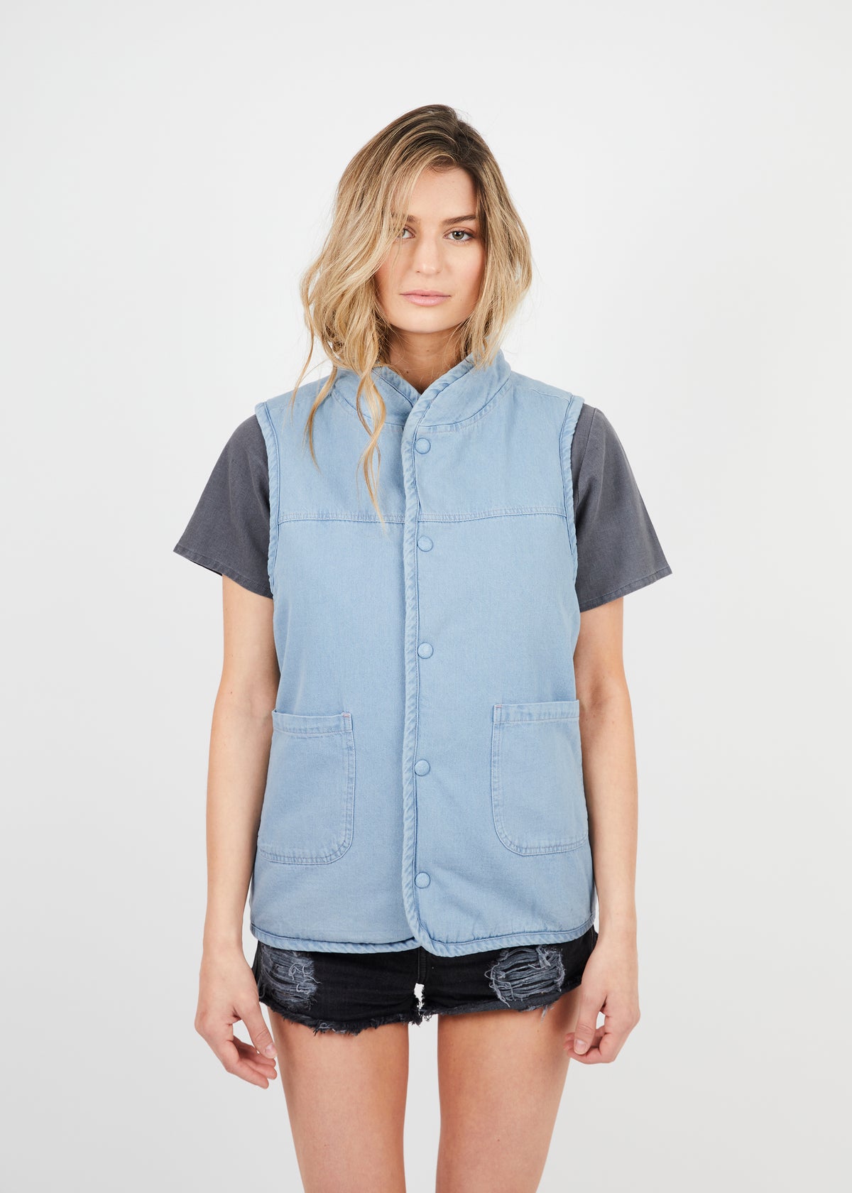 Chaqueta mujer sin mangas celeste